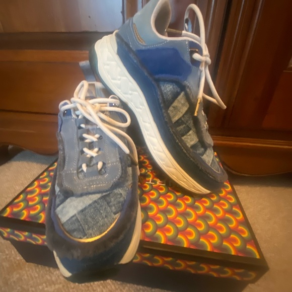Woman’s Kurt Geiger denim sneakers - Picture 5 of 5